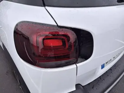 Photo 16 Citroën C3 Aircross  PureTech 110 S&S BVM6