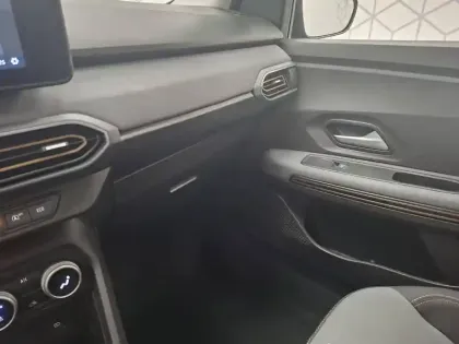 Photo 40 Dacia Sandero  ECO-G 100