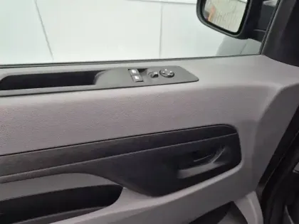 Photo 36 Peugeot Expert  FGN TOLE STANDARD BLUEHDI 145 S&S BVM6