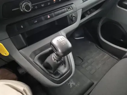 Photo 26 Peugeot Expert  FGN TOLE STANDARD BLUEHDI 145 S&S BVM6