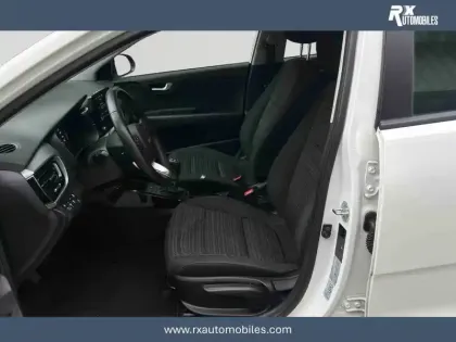 Photo 10 Kia Stonic  1.0 T-GDi 100 ch BVM6