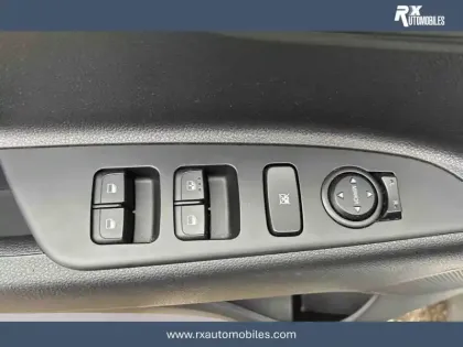 Photo 17 Kia Stonic  1.0 T-GDi 100 ch BVM6