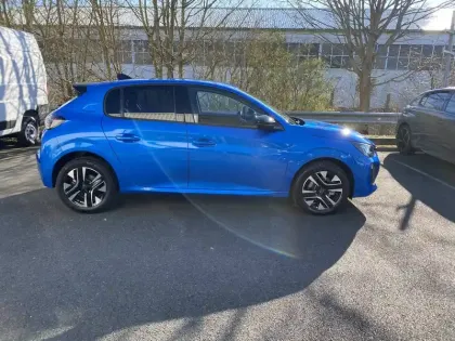 Photo 7 Peugeot 208  Hybrid 100 e-DCS6