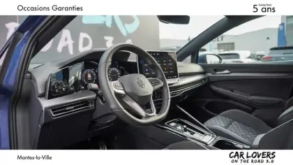 Photo 16 Volkswagen Golf  1.5 eTSI EVO2 150 DSG7