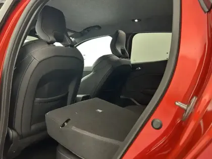 Photo 19 Renault Clio  E-Tech full hybrid 145 ch GSR2