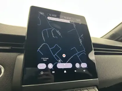 Photo 14 Renault Clio  E-Tech full hybrid 145 ch GSR2