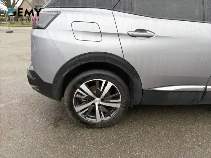 Photo 18 Peugeot 3008  Puretech 130ch S&S BVM6