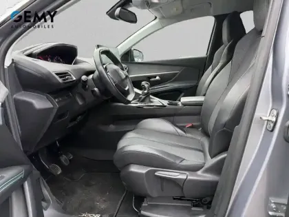 Photo 8 Peugeot 3008  Puretech 130ch S&S BVM6