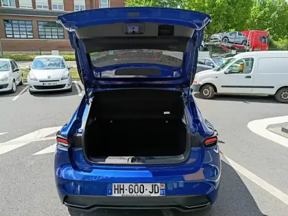 Photo 16 Renault Clio  E-Tech full hybrid 160 ch