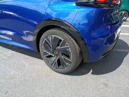 Photo 17 Renault Clio  E-Tech full hybrid 160 ch