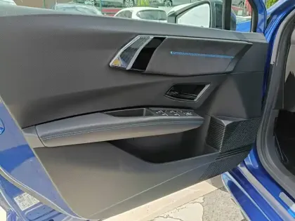 Photo 10 Renault Clio  E-Tech full hybrid 160 ch