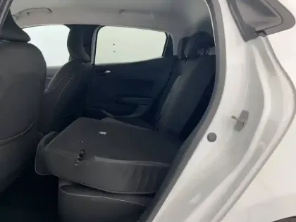 Photo 26 Renault Clio  Blue dCi 100