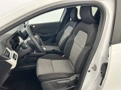 Photo 8 Renault Clio  Blue dCi 100