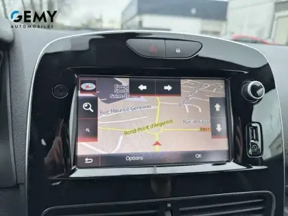 Photo 13 Renault Clio  dCi 75 Energy