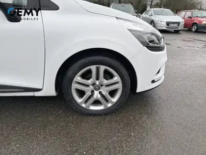 Photo 17 Renault Clio  dCi 75 Energy