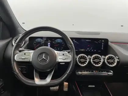 Photo 30 Mercedes GLA  200 7G-DCT