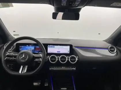 Photo 94 Mercedes GLA  250 e Hybrid EQ 8G-DCT