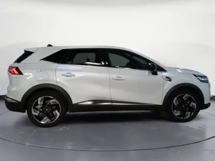 Photo 5 Renault Symbioz  E-Tech full hybrid 145