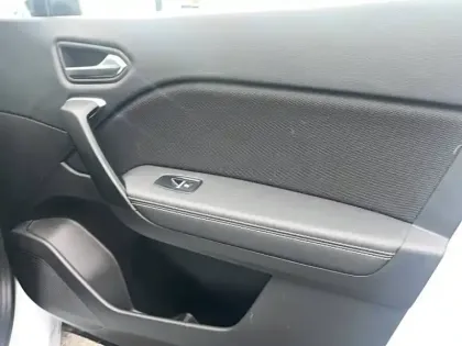 Photo 23 Renault Symbioz  E-Tech full hybrid 145