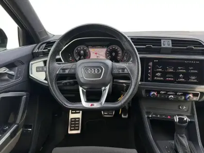 Photo 11 Audi Q3  Sportback 45 TFSIe  245 ch S tronic 6