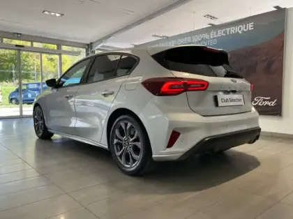 Photo 12 Ford Focus 1.0 Flexifuel mHEV 125ch ST-Line Style