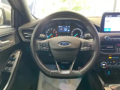 Photo 6 Ford Focus 1.0 Flexifuel mHEV 125ch ST-Line Style