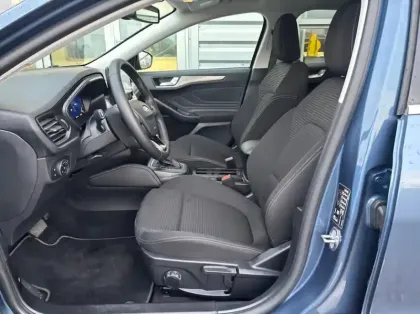 Photo 32 Ford Focus Gén. IV Ph2 Titanium X Business 5