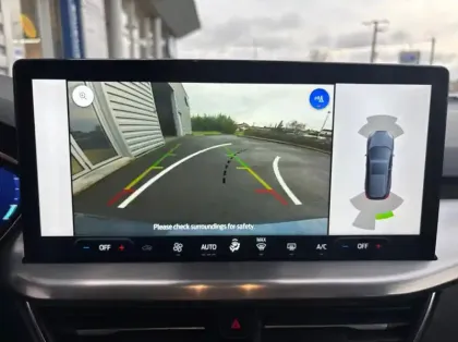 Photo 37 Ford Focus Gén. IV Ph2 Titanium X Business 5