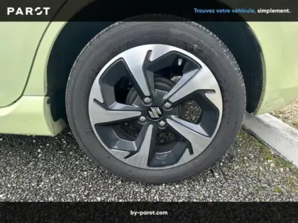 Photo 13 Suzuki Swift 1.2 Hybrid 83ch Pack