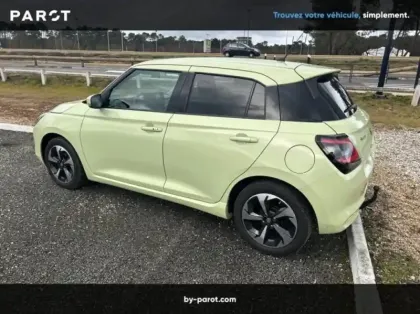 Photo 12 Suzuki Swift 1.2 Hybrid 83ch Pack