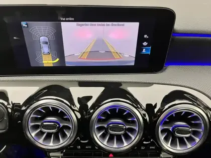 Photo 39 Mercedes Classe A 200 d AMG Line