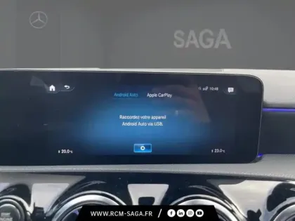 Photo 15 Mercedes Classe A 200 d AMG Line