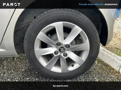 Photo 13 Ford Kuga 2.5 Duratec 180ch Hybrid FlexiFuel Titanium Business Powershift