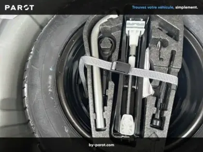 Photo 20 Ford Kuga 2.5 Duratec 180ch Hybrid FlexiFuel Titanium Business Powershift