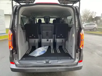 Photo 10 Ford Tourneo Custom 340 L2H1 2.5 Duratec 232ch Hybride rechargeable Titanium X CVT