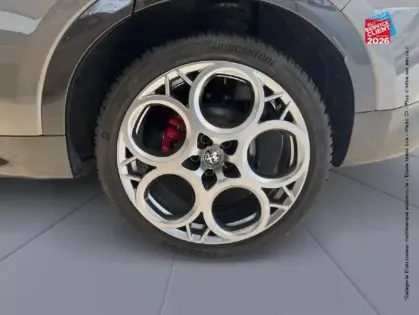 Photo 9 Alfa Romeo Tonale  1.5 Hybrid 130ch Edizione Speciale TCT