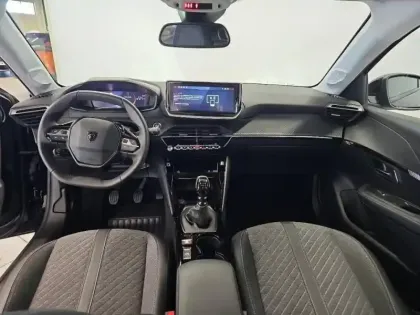 Photo 20 Peugeot 208  1.2 PureTech 100ch S&S Allure