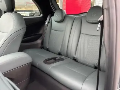 Photo 10 Fiat 500  e 118ch Giorgio Armani Collectors Edition MY25