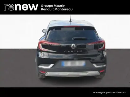 Photo 5 Renault Captur  1.6 E-Tech hybride 145ch Intens -21