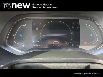 Photo 15 Renault Captur  1.6 E-Tech hybride 145ch Intens -21