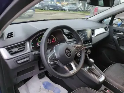 Photo 13 Renault Captur  1.6 E-Tech hybride 145ch Techno