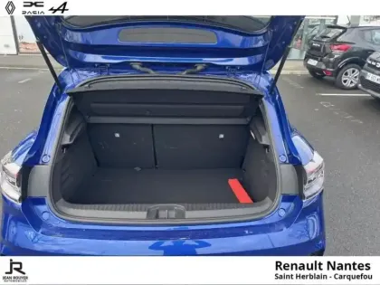 Photo 14 Renault Clio  1.6 E-Tech 145ch full hybrid esprit Alpine