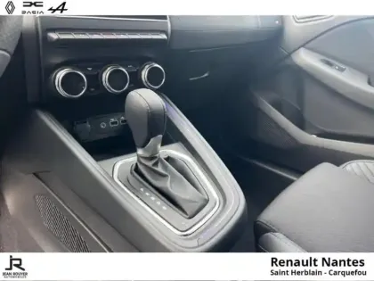 Photo 10 Renault Clio  1.6 E-Tech 145ch full hybrid esprit Alpine