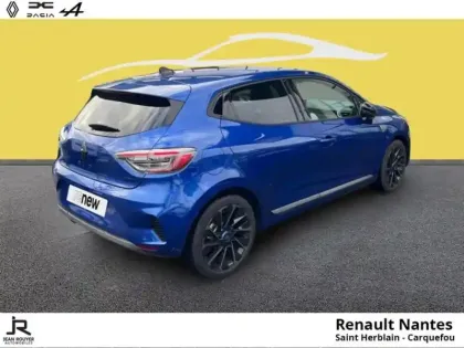 Photo 6 Renault Clio  1.6 E-Tech 145ch full hybrid esprit Alpine