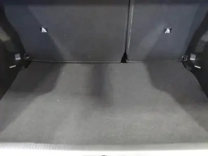 Photo 8 Peugeot 2008  1.2 Hybrid 145ch GT e-DCS6