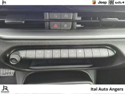 Photo 13 Fiat 600  1.2 Hybrid 100ch Pack Confort & Style DCT6