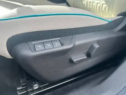 Photo 14 Fiat 600  e 156ch 54kWh La Prima