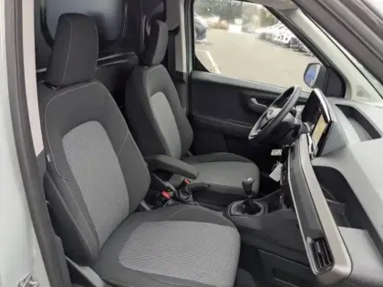 Photo 8 Ford Transit Courier  1.0 EcoBoost 100ch Trend