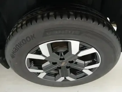 Photo 13 Dacia Duster  1.6 hybrid 140ch Extreme