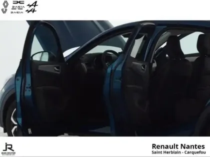 Photo 11 Renault Arkana  1.3 TCe mild hybrid 140ch Techno EDC -22